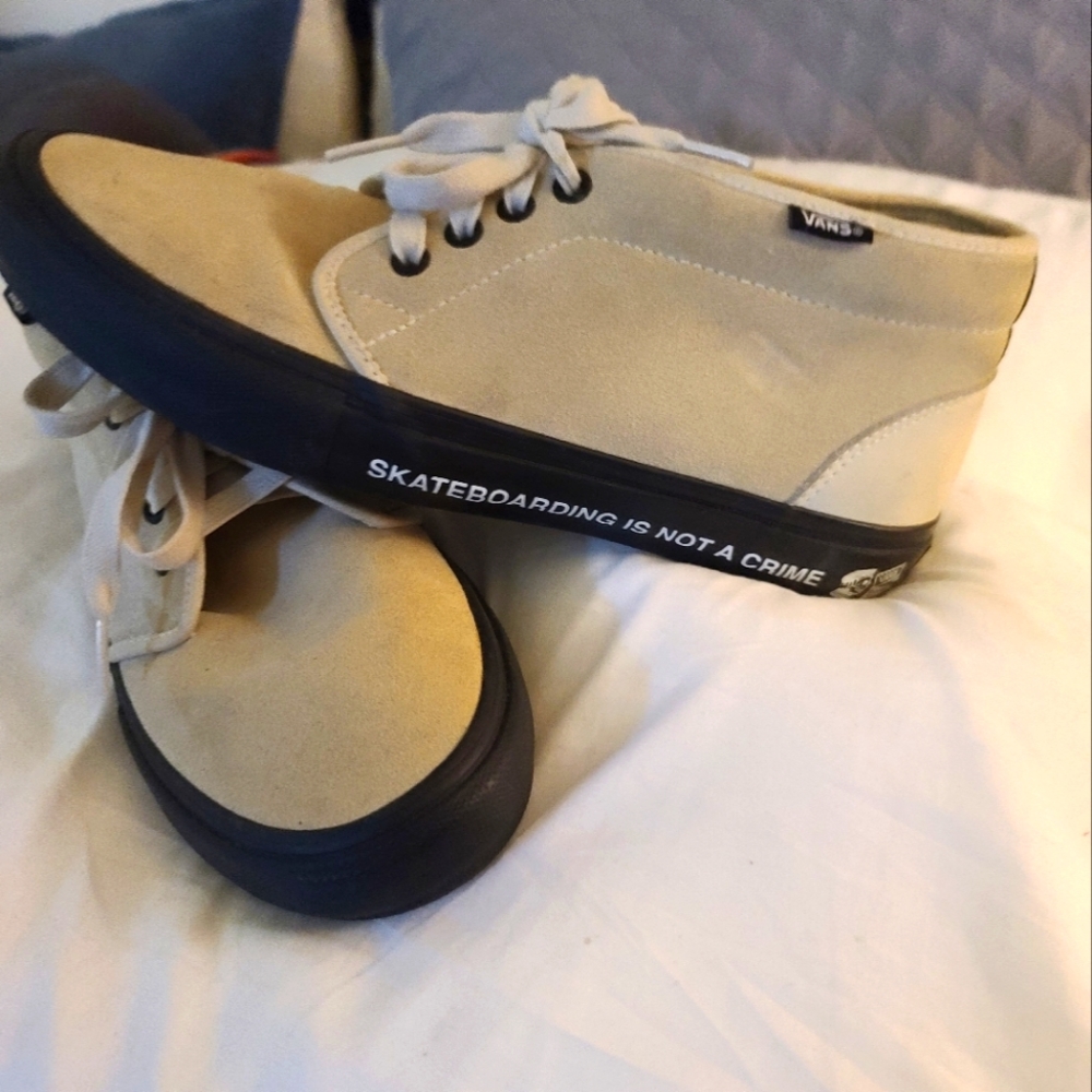 VANS mens size 9.5